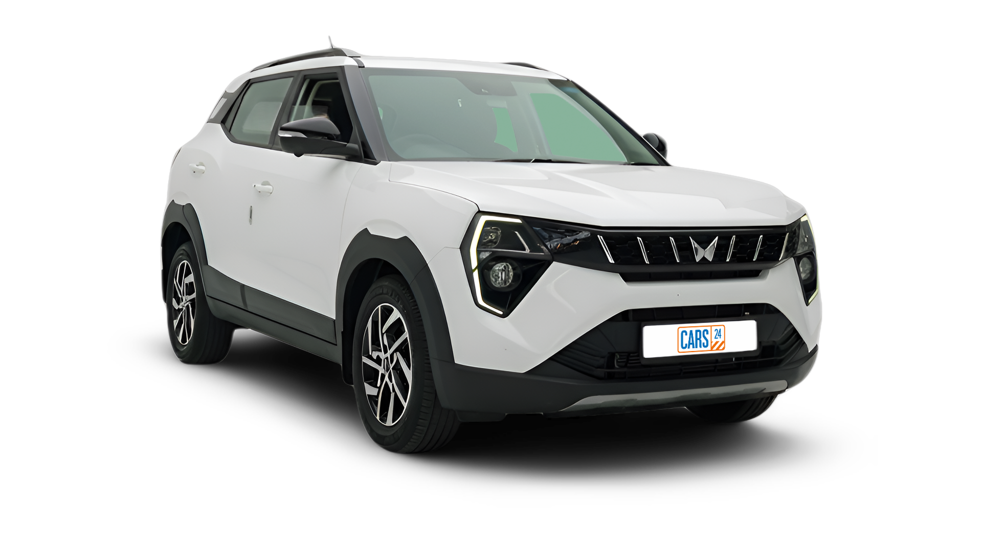 Mahindra XUV 3XO-img